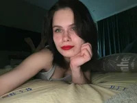 Madeleine_Holt avatar