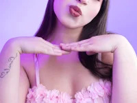 MadeleynRose avatar