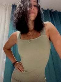 MadinaBrown avatar