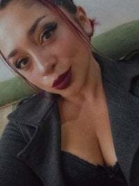 Mariana-94 avatar