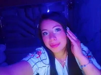 Mely_R avatar