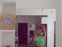 MiaBloom21 avatar