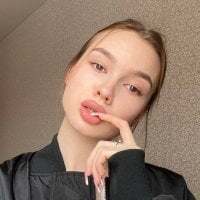 MiaColemanb avatar