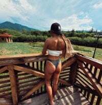 MiaDari_ avatar