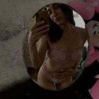 MiraVelle_ avatar