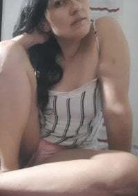 Miriam_milf avatar