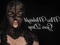 Missmidnightgoesdeep avatar