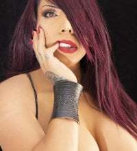 Mistress_Eiko9inchs avatar