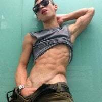 Moby_Yik avatar