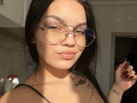 MsLips avatar