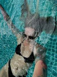 NakedFlowerHelena avatar