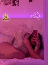NaomiKatee avatar