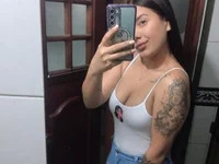 Naomii_bllaze avatar