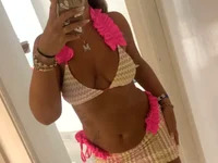 Naughtyhousewife_x avatar