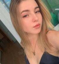 NelleBahri avatar