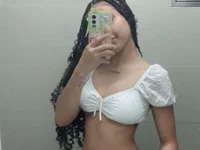 NicoleDoshi_ avatar