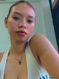 NicolleHots avatar