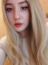 Nikki_Roseana avatar