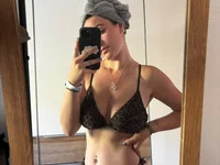 Nina-Sophie avatar