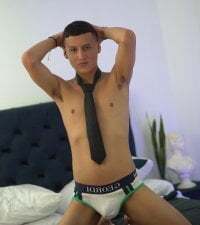 NoahLux avatar