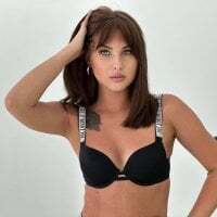 Nomyrai Cam Model: Live Nude & Adult Sex Chat | Booble