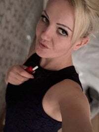 OliviaOnee avatar