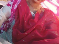 PRIYAHOT99 avatar