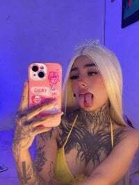 PeachyPair avatar