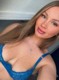 Peachy_LouUK avatar