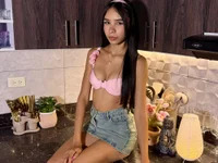 Petites_girlslesbians avatar