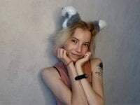 Pink_Lila18 avatar
