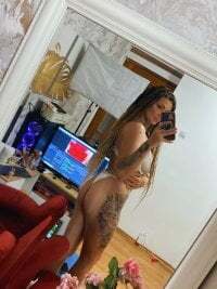 Playdoll-for-daddy avatar