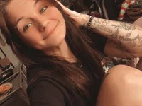 Pr3tty_Poth3ad420 avatar