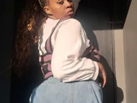 PrettyBoobs12 avatar