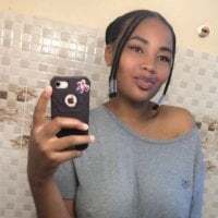 Prettyolive2 avatar