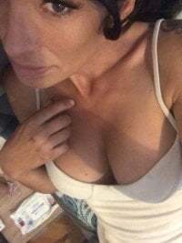 QueenofheartsXX avatar