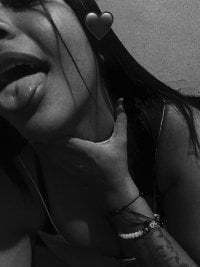 Quint_Mia_Hottie avatar