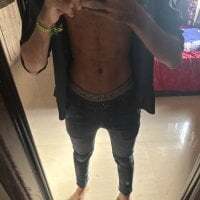 Random_Couple_Hyd avatar