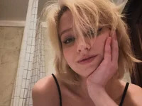 RiskyDarling avatar