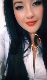 Rocio-moon avatar