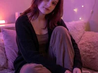 RoseLyyn avatar