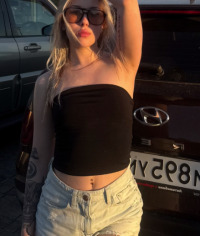 Rose_Lachrymose avatar