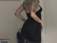 Rosepriestess avatar