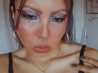 SaraSinclair_Pink avatar