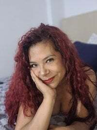 Scarlet_curly avatar