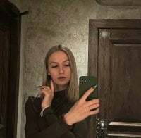 SerenaCrystall avatar