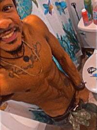 SexSubjectsDen69 avatar