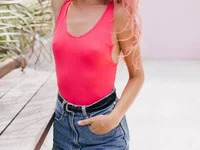 Sexolina_33 avatar