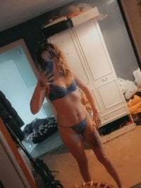 SexyLoXOX avatar