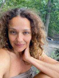 ShakiraLuxorinee avatar